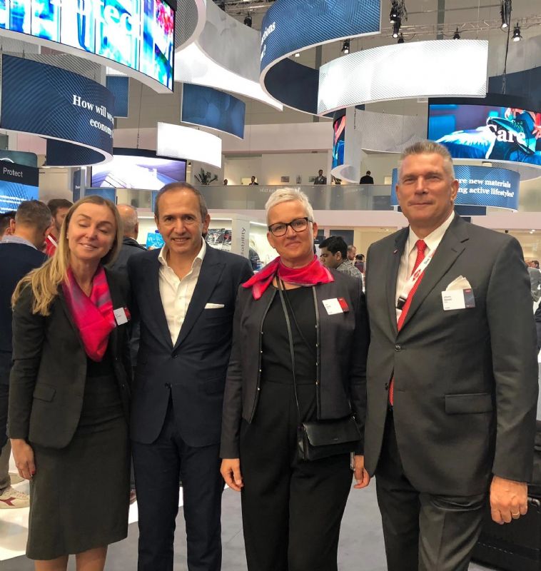 ALUFORM PLATINUM TANITIMI DUSSELDORF FUARINDA YAPILDI