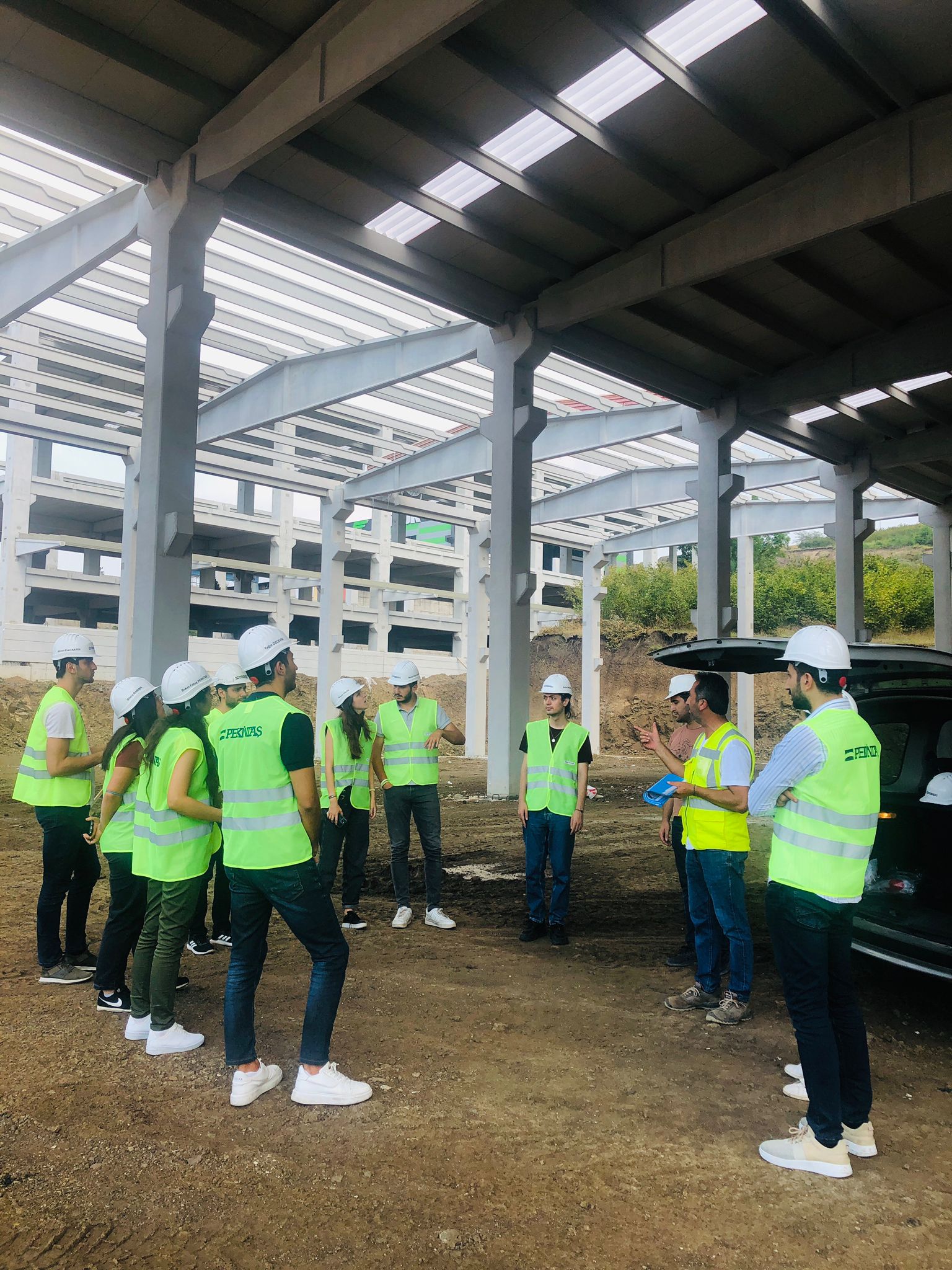 Üniversite Staj Programları ve Eğitim Destekleri