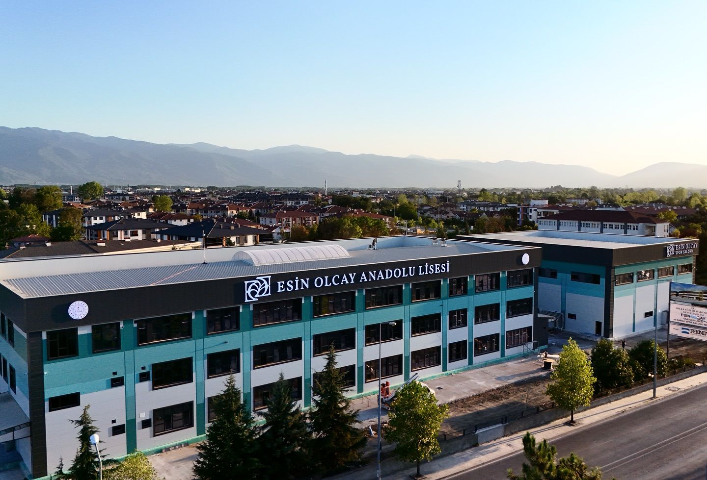 Esin Olcay Anadolu Lisesi